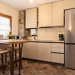 - Rustic Chic Retreat Ballabio