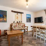 Casa vacanze - Rustic Chic Retreat *