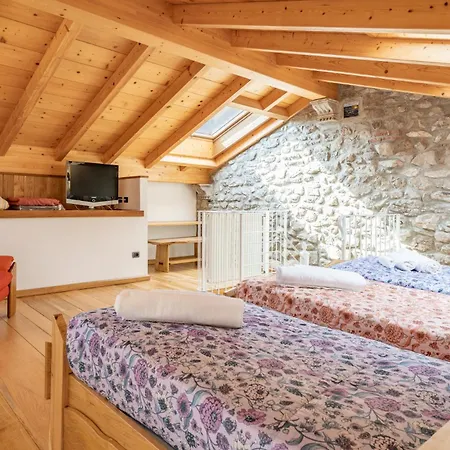 Сasa de vacaciones - Rustic Chic Retreat