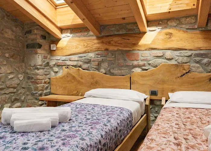 - Rustic Chic Retreat *