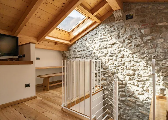 - Rustic Chic Retreat * Ballabio