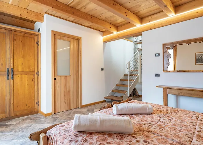 - Rustic Chic Retreat Ballabio