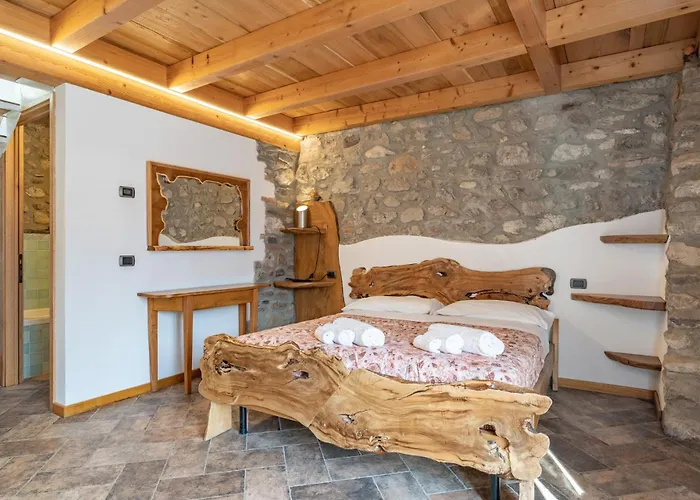 بيت للعطل - Rustic Chic Retreat Ballabio