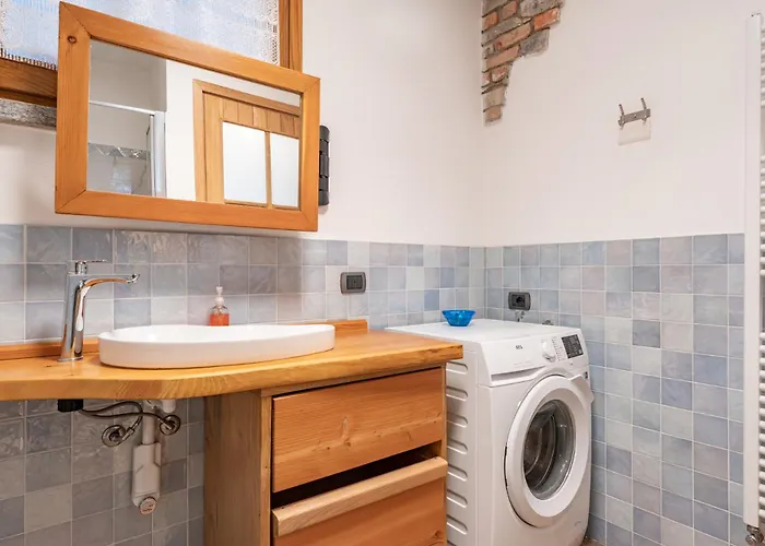 بيت للعطل - Rustic Chic Retreat Ballabio