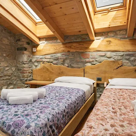 - Rustic Chic Retreat *