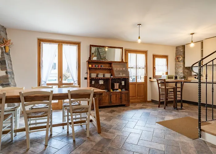 - Rustic Chic Retreat Casa de Férias